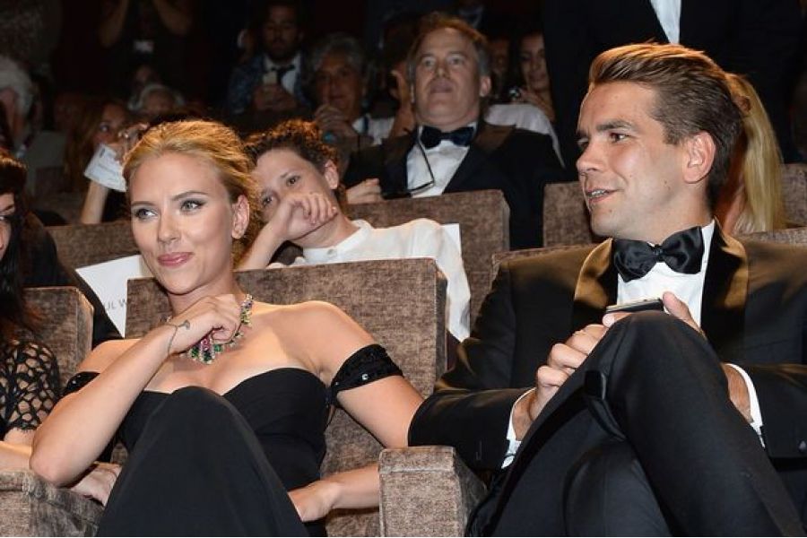 SCARLETT JOHANSSON I ROMAIN DAURIAC