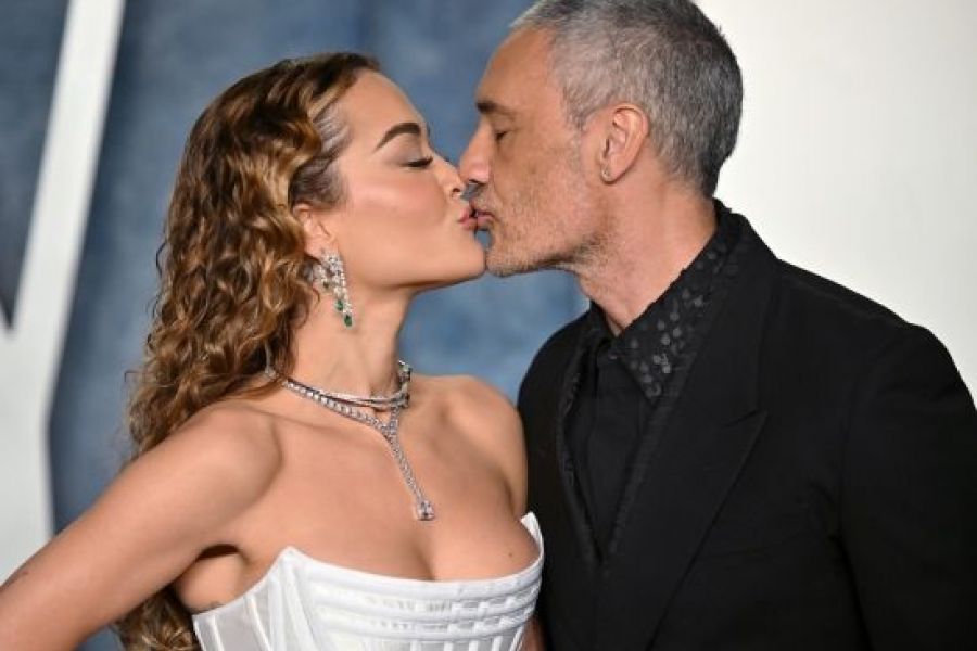 RITA ORA I TAIKA WAITITI