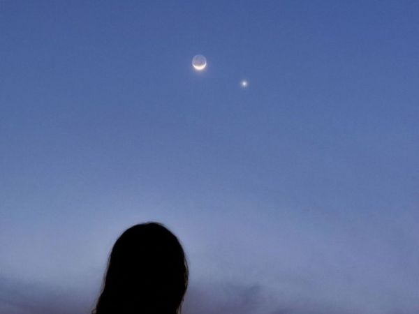 U SUSRET KONJUKCIJI VENERE I JUPITERA