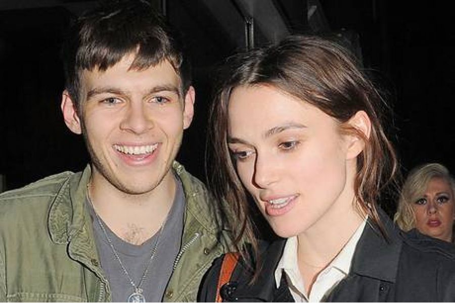 KEIRA KNIGHTLEY I JAMES RIGHTON